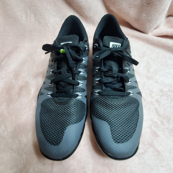 Nike Other - Nike men's flywire Nike Other - Nike men's flywire